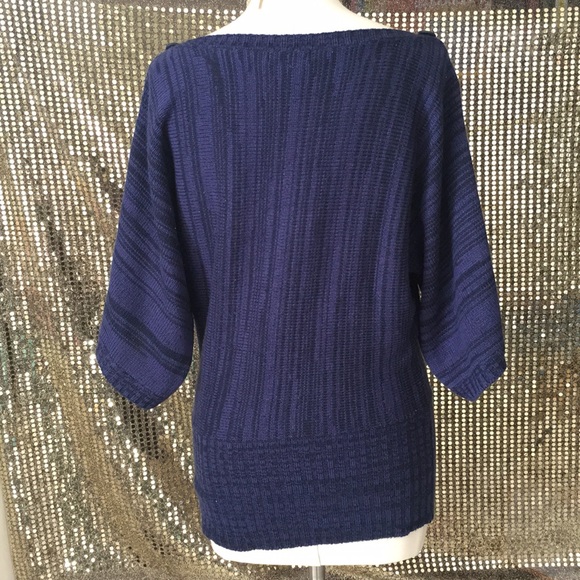 Sweater - Picture 3 of 3